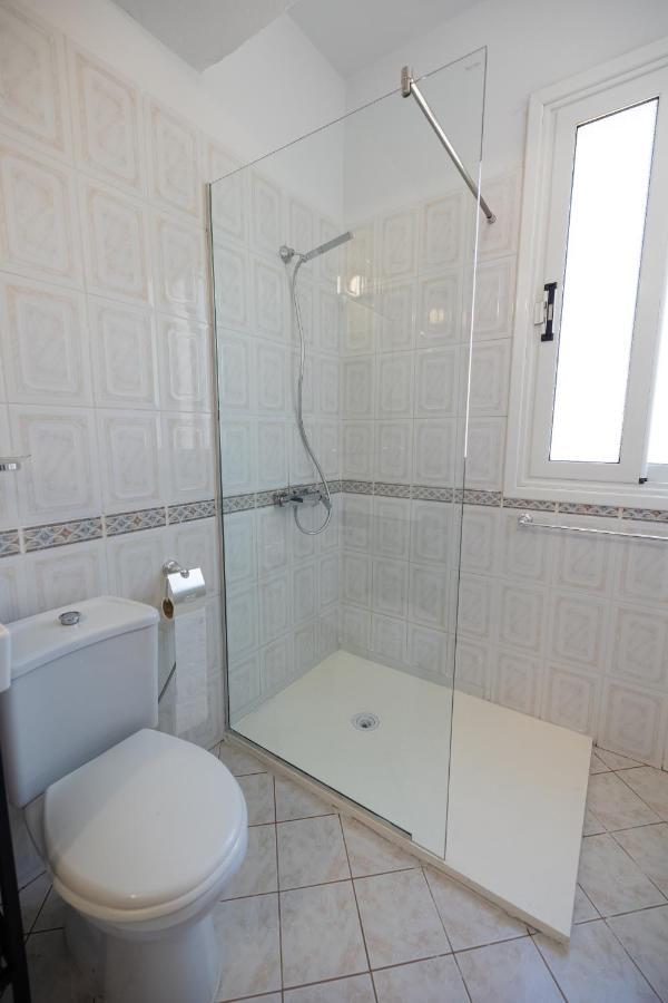 Victoria Lungomare Apartment Vlorë Exteriör bild